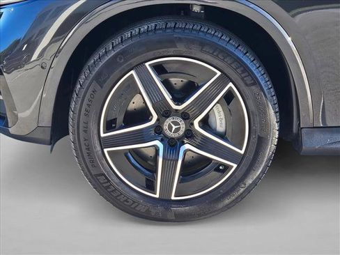 Certified 2025 Mercedes-Benz GLC 300 4MATIC image 25