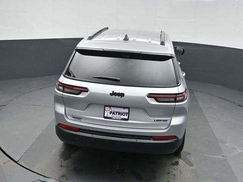 New 2025 Jeep Grand Cherokee L Limited w/ Black Appearance Package image 34