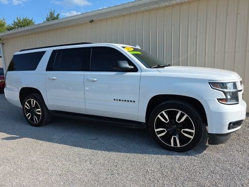 Used 2019 Chevrolet Suburban Premier AWD/4WD image 2