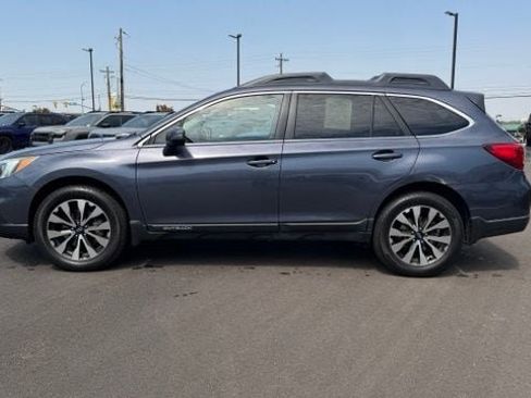 Used 2016 Subaru Outback 3.6R Limited AWD/4WD image 5