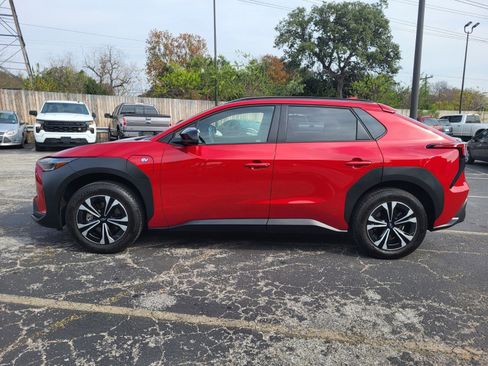 Used 2025 Subaru Solterra Premium image 7