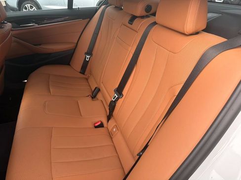 Used 2023 BMW 530i xDrive w/ Convenience Package AWD/4WD image 12