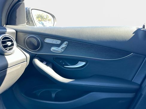 Certified 2022 Mercedes-Benz GLC 300 300 w/ Multimedia Package Lite image 25