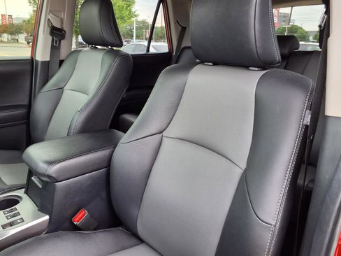 Used 2023 Toyota 4Runner SR5 Premium w/ Moonroof Package RWD image 14