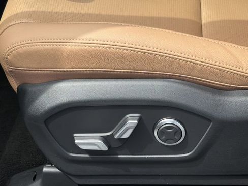 New 2026 Hyundai Santa Fe Limited AWD/4WD image 28