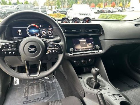 Used 2024 Nissan Z Sport w/ Floor Mat Package image 6