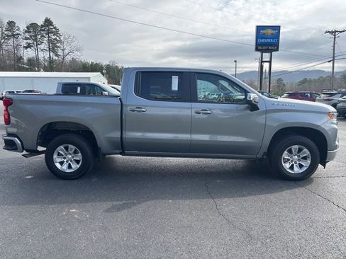 Used 2025 Chevrolet Silverado 1500 LT RWD image 3