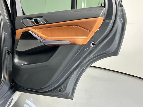 Used 2026 BMW X5 xDrive40i w/ M Sport Package image 14