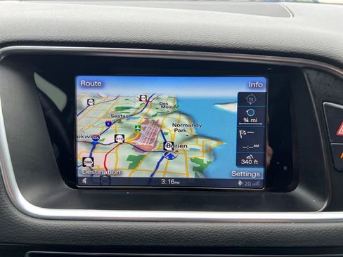 Used 2016 Audi Q5 2.0T Premium Plus w/ Technology Package image 27