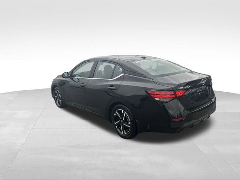 Certified 2025 Nissan Sentra SV image 3