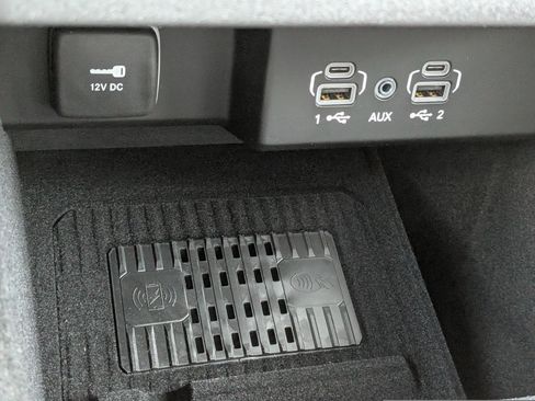 New 2026 Jeep Grand Wagoneer Limited AWD/4WD image 21