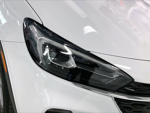 Used 2022 Buick Encore GX Essence w/ Experience Buick Package image 29