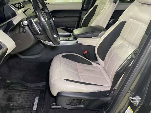Used 2019 Land Rover Range Rover Sport Supercharged image 5