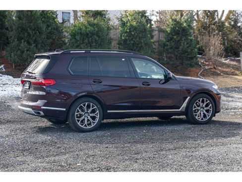 Used 2022 BMW X7 xDrive40i w/ Premium Package image 10