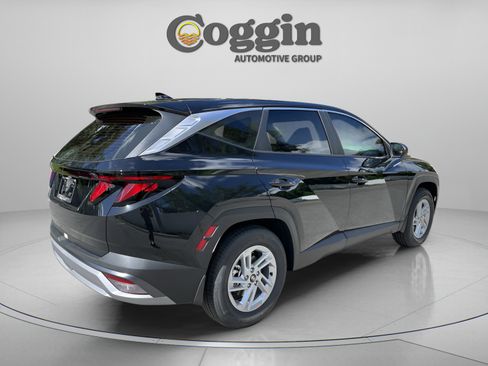 Certified 2026 Hyundai Tucson SE FWD image 6