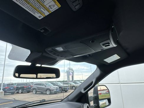 Used 2019 Ford F150 Lariat w/ Equipment Group 502A Luxury AWD/4WD image 85