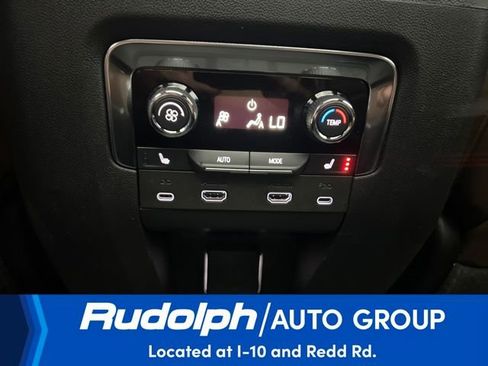 Used 2025 Chevrolet Tahoe High Country image 32