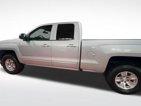 Used 2018 Chevrolet Silverado 1500 LT RWD image 7