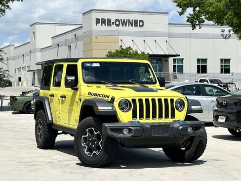 Used 2023 Jeep Wrangler Unlimited Rubicon 4xe w/ Cold Weather Group AWD/4WD image 2