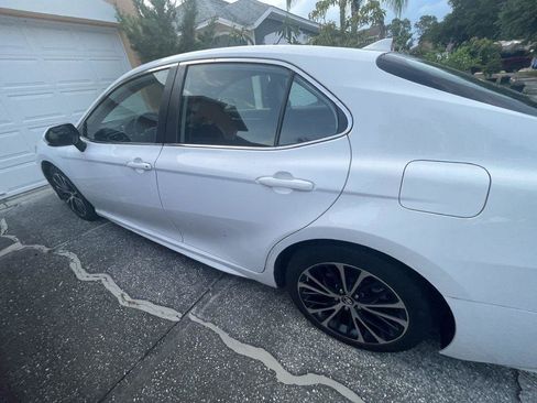 Used 2019 Toyota Camry SE FWD image 26