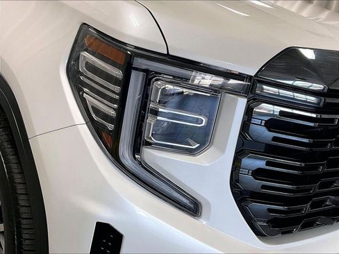 Used 2023 GMC Sierra 1500 Denali Ultimate AWD/4WD image 34