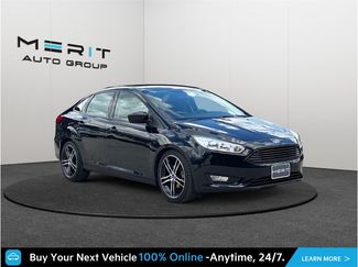 Used 2018 Ford Focus SE w/ SE Appearance Package FWD video 1