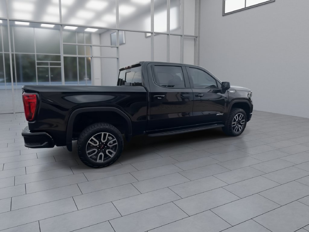 Used 2024 GMC Sierra 1500 AT4 w/ Technology Package AWD/4WD image 8