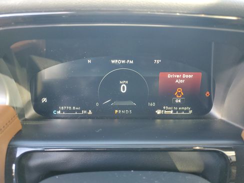 Certified 2023 Lincoln Nautilus Reserve image 18