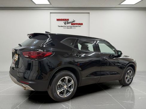 Used 2025 Chevrolet Blazer LT AWD/4WD image 7