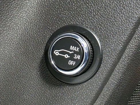 Used 2019 Chevrolet Blazer Premier w/ Sun and Wheels Package AWD/4WD image 22