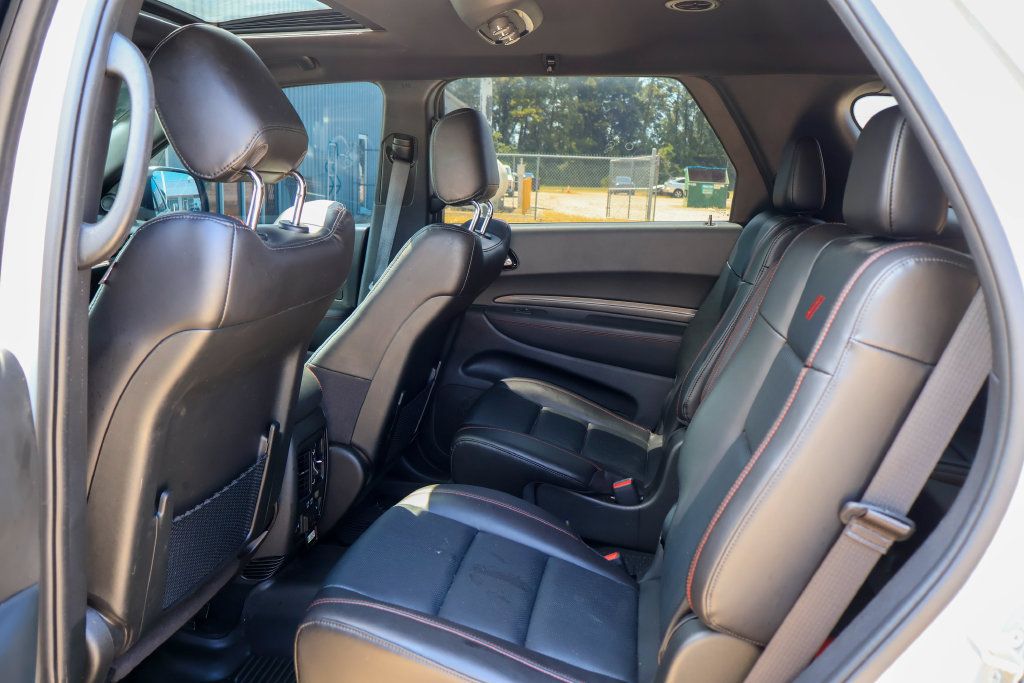 Used 2023 Dodge Durango GT RWD image 9