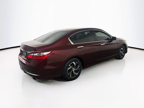 Used 2017 Honda Accord LX image 9