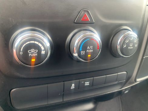 Used 2020 RAM 1500 Tradesman w/ Chrome Plus Package RWD image 25
