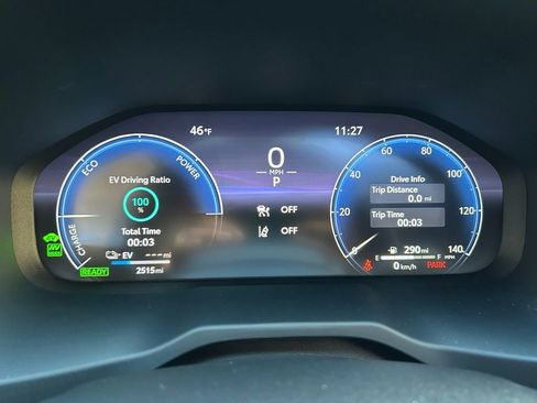 Used 2025 Toyota RAV4 XSE image 16