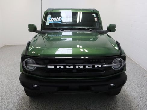 Used 2023 Ford Bronco Outer Banks image 3