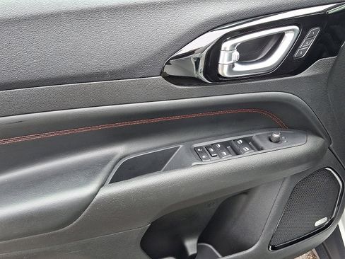 Certified 2022 Jeep Compass Trailhawk w/ Trailhawk Elite Group image 12