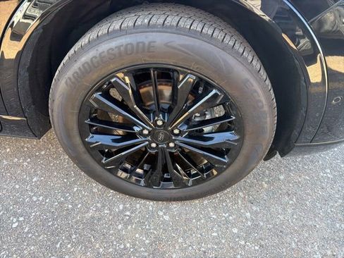 Certified 2023 Ford Escape ST-Line Elite w/ Premium Technology Package image 9