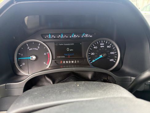 Used 2019 Ford F350 XLT w/ XLT Premium Package AWD/4WD image 9