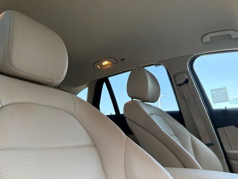 Used 2022 Mercedes-Benz GLC 300 4MATIC image 18