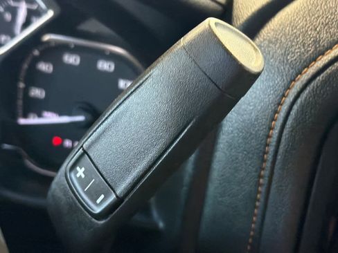 Used 2021 GMC Sierra 1500 AT4 w/ AT4 Preferred Package AWD/4WD image 23