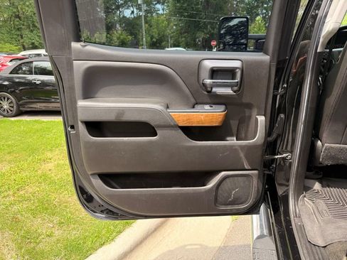 Used 2018 Chevrolet Silverado 2500 LTZ w/ Duramax Plus Package AWD/4WD image 25