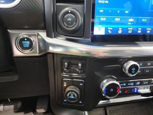 Certified 2022 Ford F150 Raptor w/ Equipment Group 801A High image 27