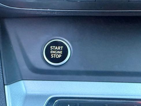 Used 2022 Audi Q3 2.0T Premium Plus w/ Premium Plus Package image 28