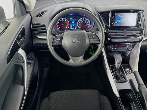 Used 2022 Mitsubishi Eclipse Cross ES AWD/4WD image 15