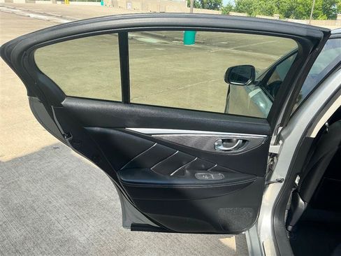 Used 2015 INFINITI Q50 AWD w/ Moonroof Package image 30
