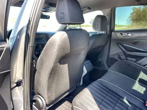 Used 2024 Volkswagen Jetta Sport image 13