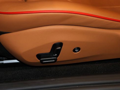 Certified 2022 Ferrari Portofino M RWD image 83