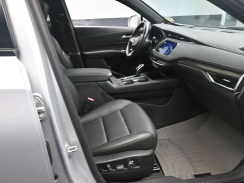 Used 2020 Cadillac XT4 Sport w/ Driver Awareness Package AWD/4WD image 28
