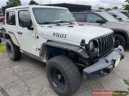 Used 2021 Jeep Wrangler Sport AWD/4WD image 2