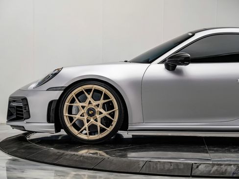 Used 2021 Porsche 911 Turbo S image 9